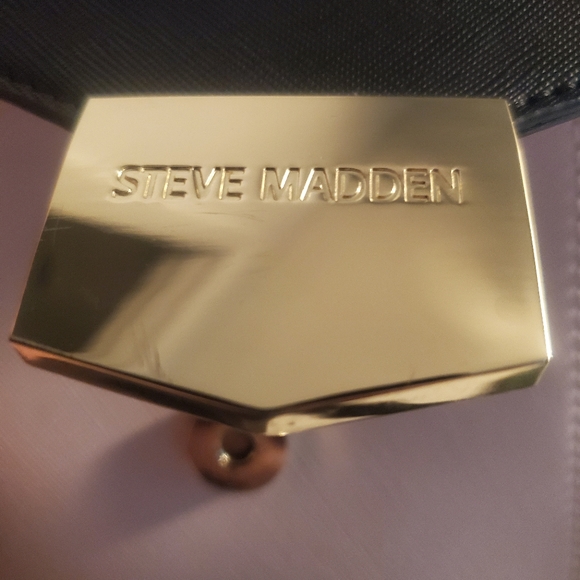 Steven Madden Bdevylin Bag - Picture 5 of 9